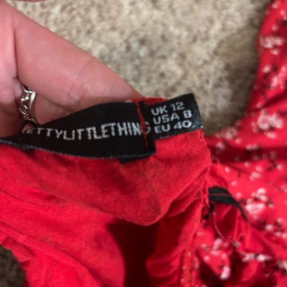 Pretty little thing red ditsy dress us size 8 - Picture 4 of 7